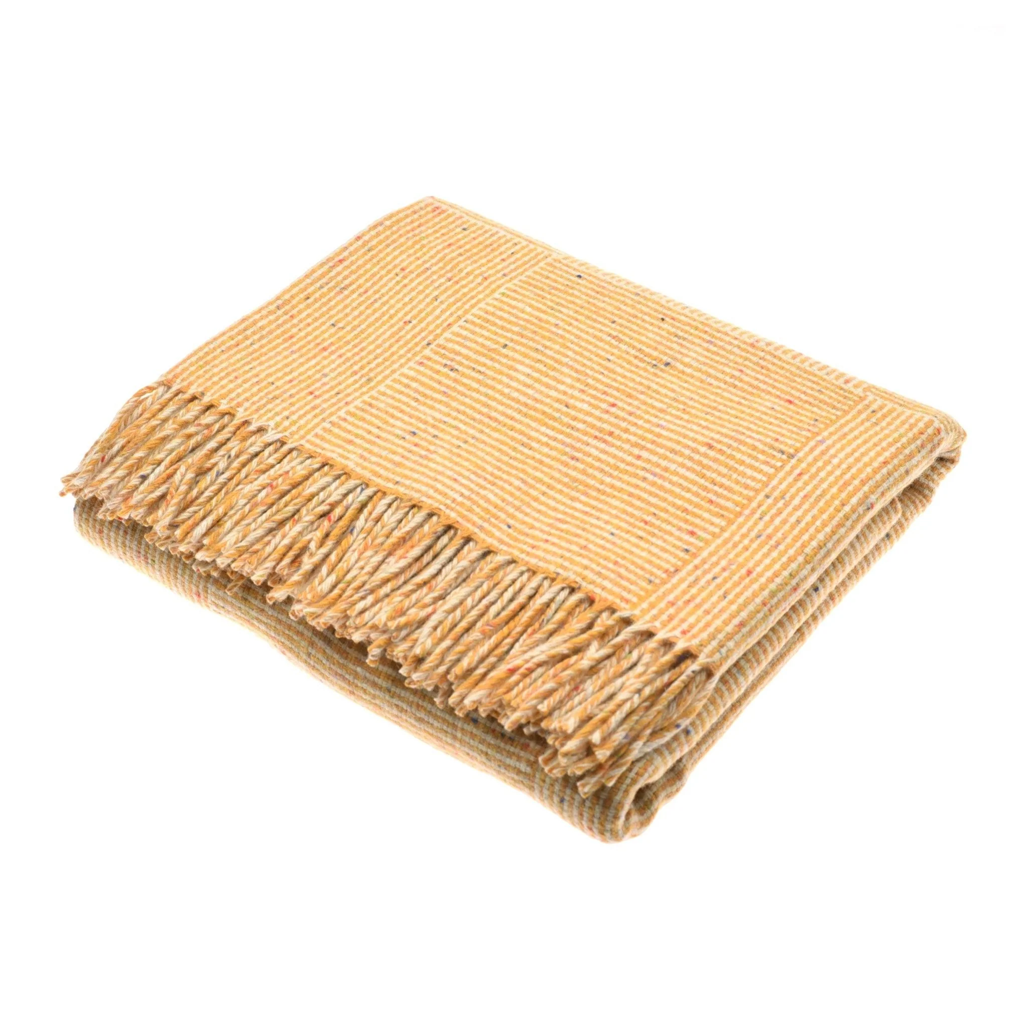 Cabrich Lambswool Throw - Image 3