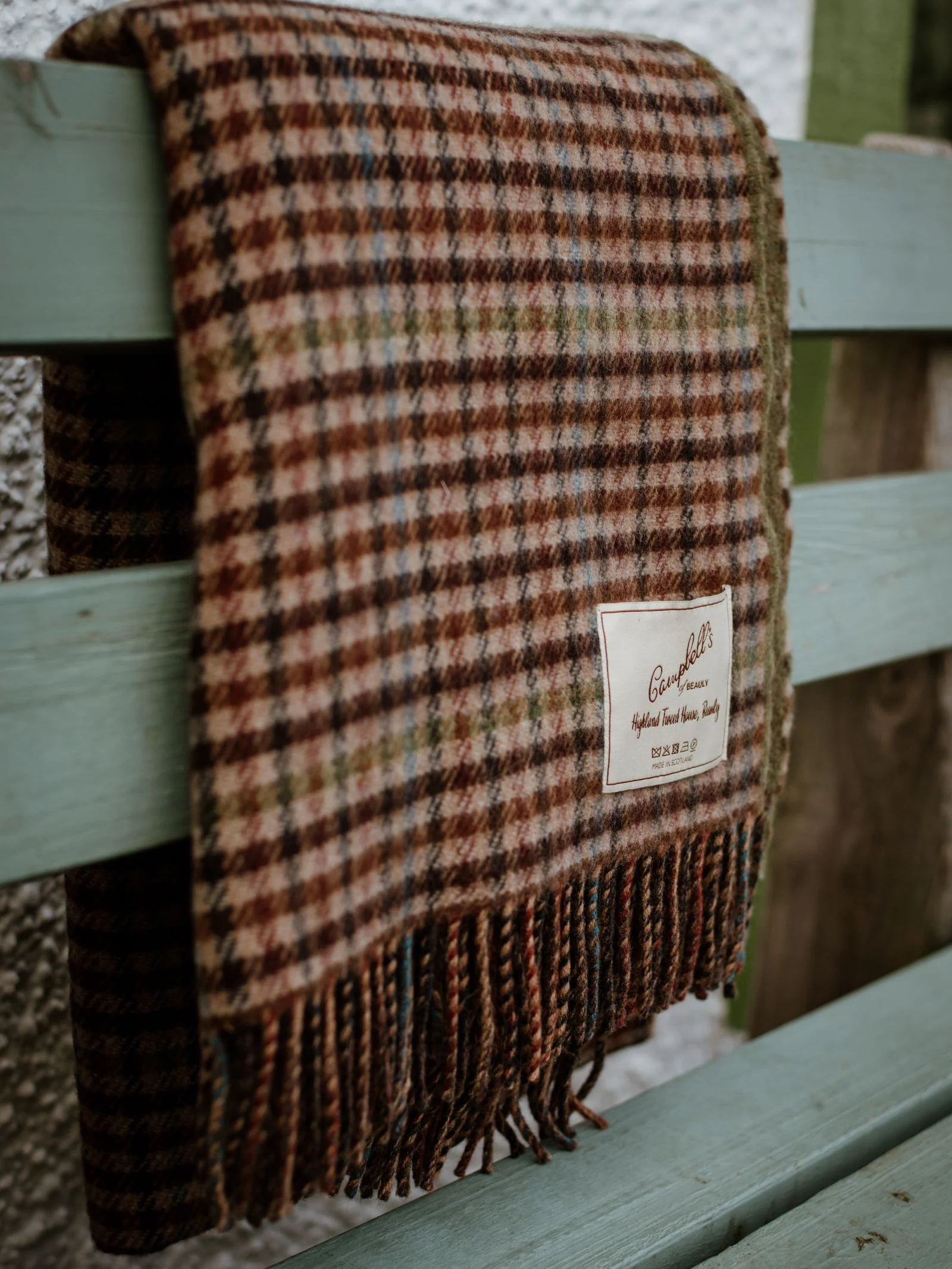 Double-Faced Lambswool Throw - Image 3