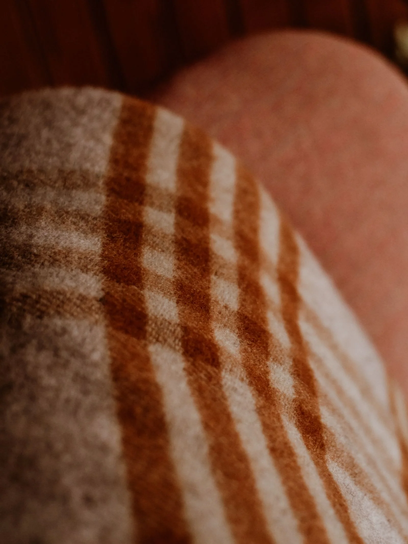 Tarradale Lambswool Throw - Image 5