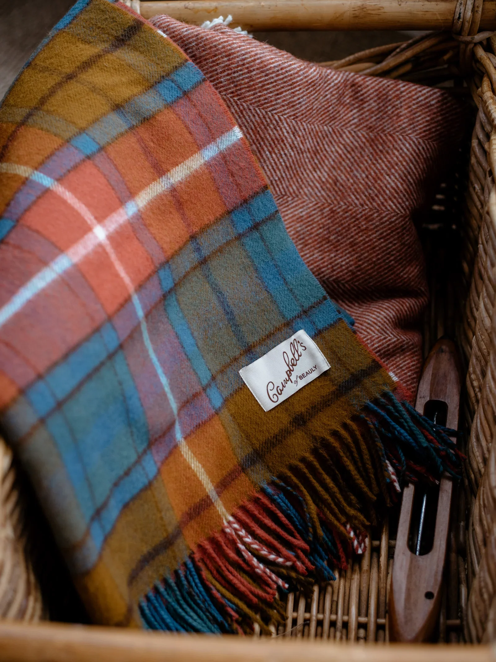 Lambswool Tartan Blanket - Image 8